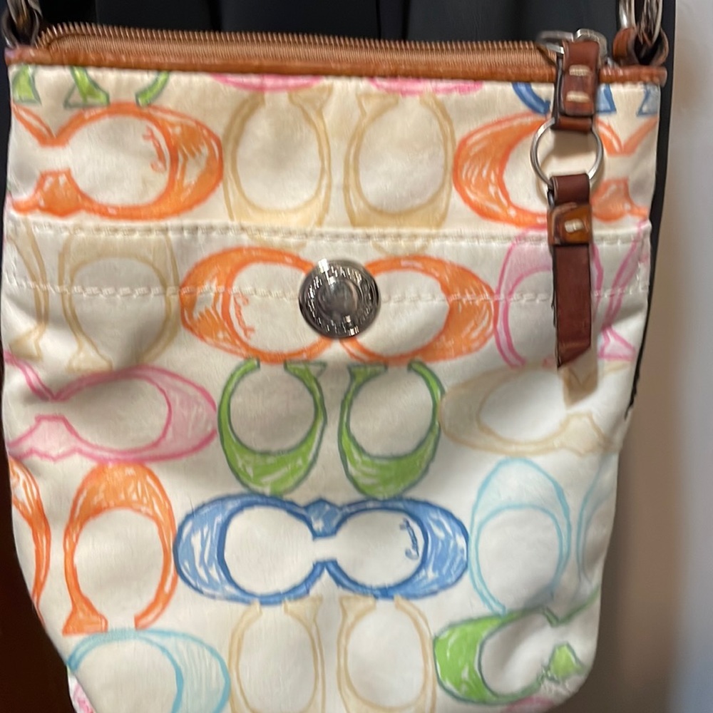 Small vintage pastel coach Crossbody